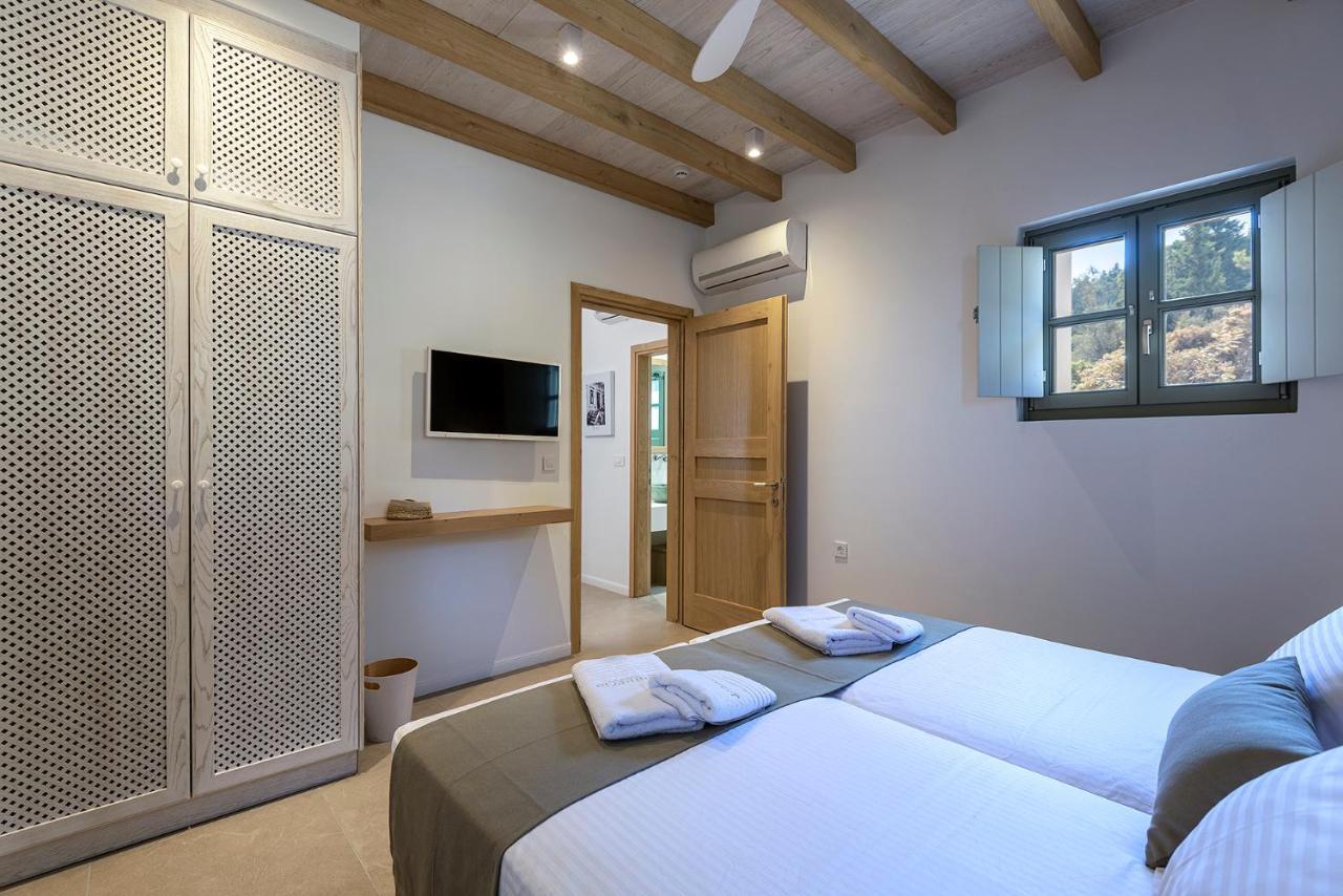 Anamnezia Luxury Suites (Adults Only) Agios Dimitrios  Exterior photo
