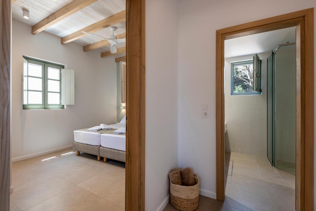 Anamnezia Luxury Suites (Adults Only) Agios Dimitrios  Exterior photo